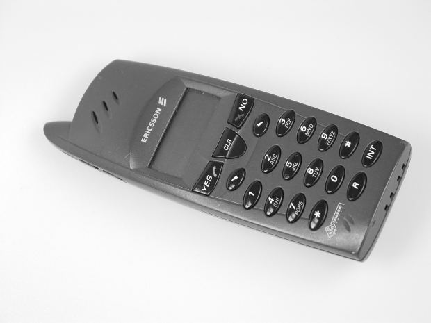 Ericsson phone — I actually used to own a very similar one