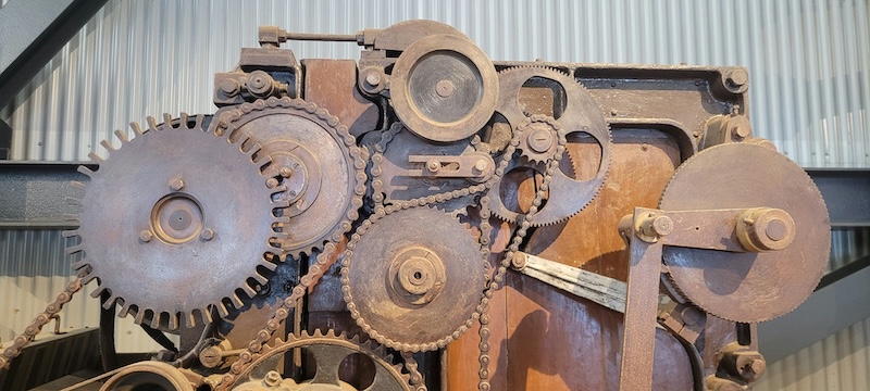 Obsolete machinery